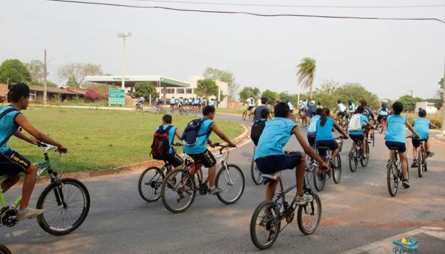 Depois de mudança de sentido em ruas, prefeitura de Bonito começa campanha para ciclistas